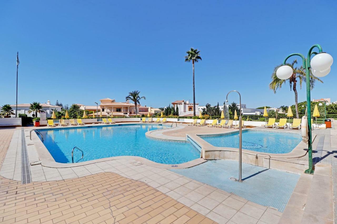 Apartamento Albufeira Concept With Pool By Homing Guia  Exterior foto